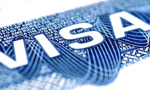 Brasil adia exigência de visto para cidadãos dos EUA, Canadá e Austrália para 10 de abril